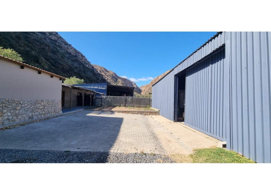 Commercial Property for Sale in De Rust Western Cape